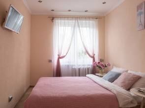 Апартаменты  4-комнатные в Амалиенау, Zoya-Apart