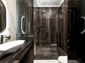 Трехкомнатный апартамент на 40 этаже