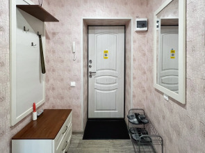 Апартаменты "Granada" уютная однокомнатная квартира в центральной части города