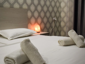 Hotel Continent halal