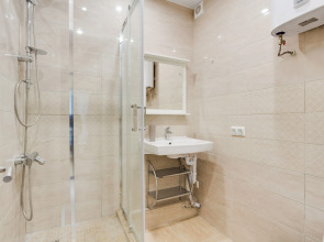 Апартаменты Van Gog Studio от Home24