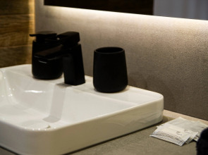 Апартаменты На Маршала Жукова 156