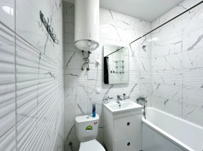 Апартаменты с Ремонтом на Батурина 141