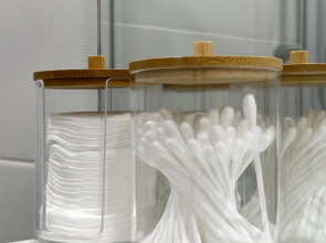 Апартаменты Granada Комфортная Евро-двушка в центре города с новым дизайнерским ремонтом