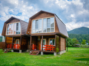 Усадьба Золотой медведь