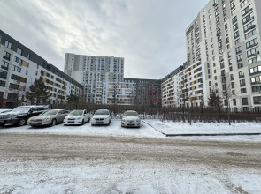 Апартаменты Четырехместная дизайнерская квартира в ЖК "Новин"