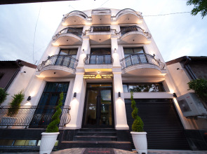 Отель Emmanuel Hotel Yerevan