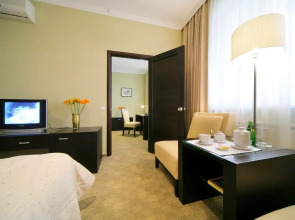 Отель Сенатор