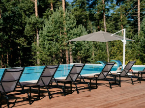 Отель Чепош Парк