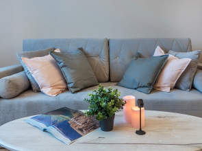 Апартаменты SKY INN Color Pink