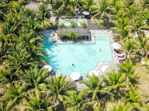 Отель Le Belhamy Resort And Spa