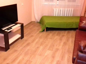 Апартаменты 2-хкомн на Олимпийской-89, 3 этаж