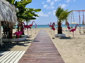 Апартаменты SA Apartments 2bd Flat 150m to the Beach