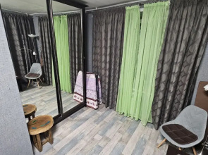 Апартаменты L.V.H Красноармейский проспект 4