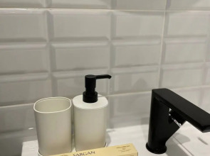 Апартаменты Green And Blue