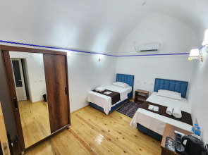 Отель Caravansaray Rashid