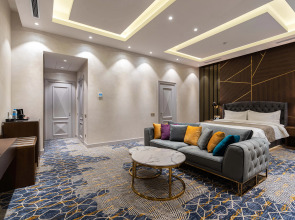 FRANKFORT Expo Hotel&Spa