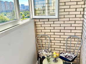 Квартира Garnet Apartments Уют