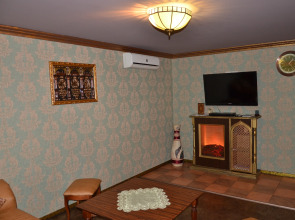 Апартаменты Holiday House