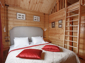 Отель Империал