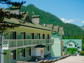 Отель ГК Ареда 1 - Mountain