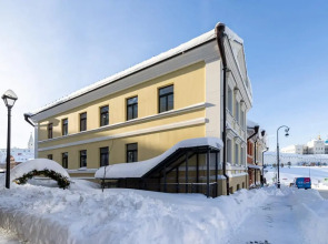 Апартаменты премиум Red Apartments 4-ех местные