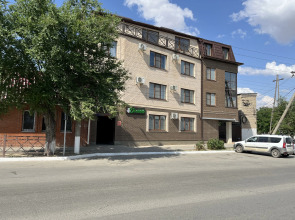 Отель Домино