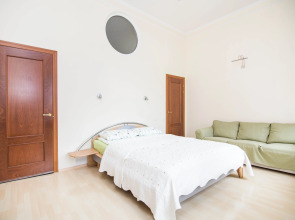 Апартаменты Видовая квартира на набережной реки Мойки рядом с Невским проспектом