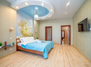 Апартаменты Вайнера 60 трехкомнатная