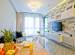 Апартаменты с Балконом Elite Apartments