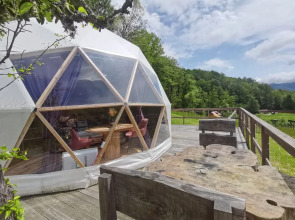 Глэмпинг МЕДОВЕЕВКА LIFE