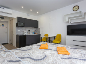 Квартира на Братьев Бромлей 5/2