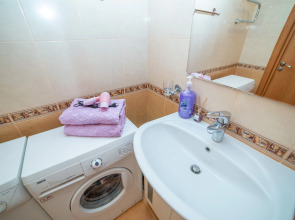 Апартаменты Трехкомнатная в центре