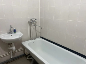 Квартира Уютная двухкомнатная