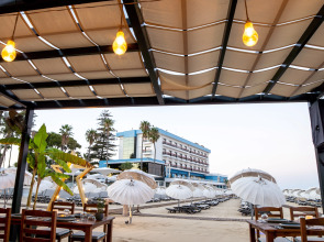 Отель Arkin Palm Beach