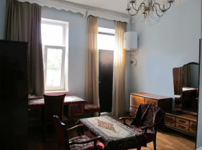 Хостел Artush & Raisa B&B