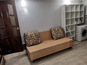 Апартаменты в Частном Доме на Первом Этаже