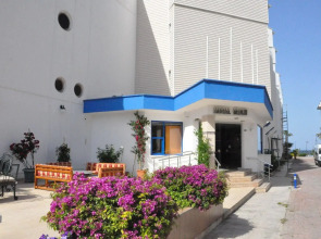 Отель Miranda Moral Beach