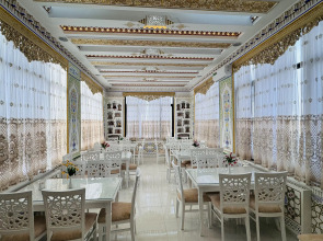 Отель Sharq Yulduzi