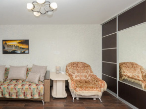 Квартира on Leningradskaya 8