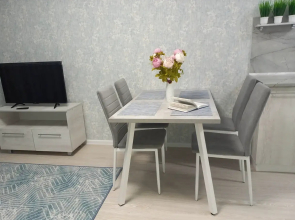 Апартаменты Монтана до 4 Чел на Возрождения 51 Пятница Сеть Посуточных Квартир