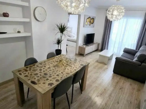 Апартаменты Almudena