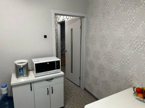 Квартира Уютная двухкомнатная 20 минут до центра