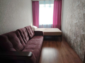 Квартира Трехкомнатная на Коммунистическом 35