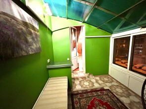 Просторные двухкомнатные Апартаменты в ЖК Камелот рядом с Набережной р. Волга (Садовая 335)