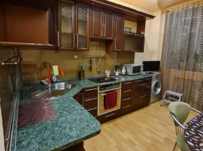 Апартаменты во Дворе Главного Офиса Норникеля