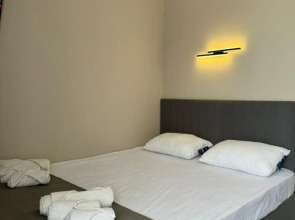 Отель SANDRO&MILANII