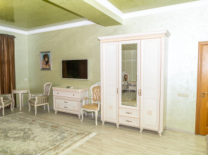 Отель Бомонд