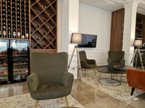 Отель H41 Luxury Suites