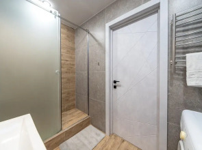 Квартира от Компании Хоум Отель на Тухачевского 84